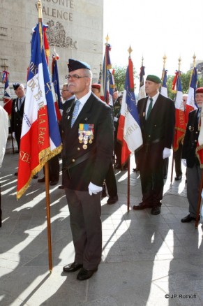 Gilles Ménard - Porte-Drapeau Ile de France