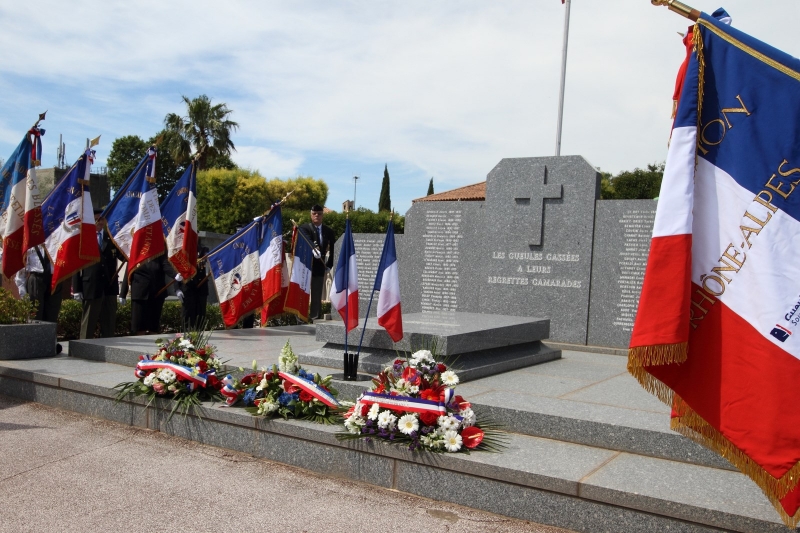 Le caveau des "Gueules Cassées" au cimetière de La Valette du Var, où reposent de nombreux camarades, anciens pensionnaires du Domaine du Coudon