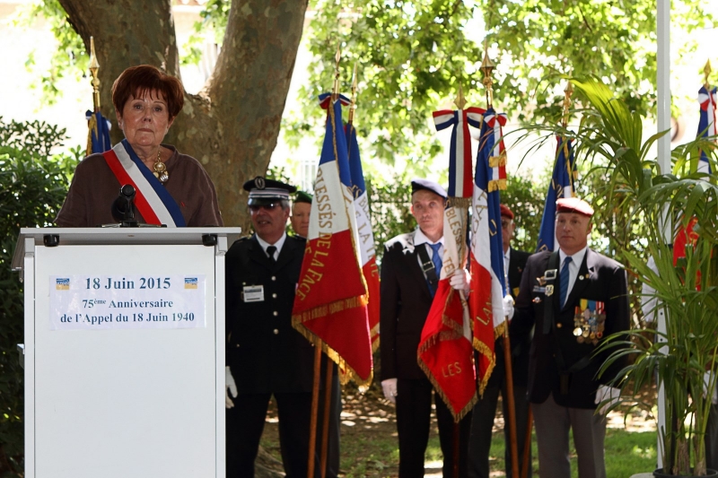 Mme Christine Hummel, Sénateur Maire de La Valette du Var remercie les "Gueules Cassées" pour leur présence et leur implication au service de la France