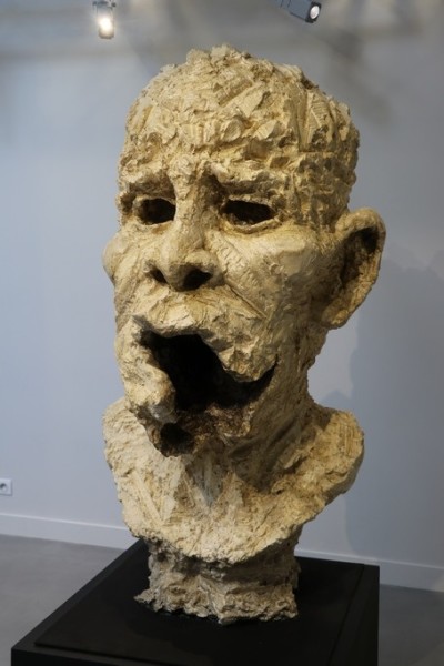 Sculpture de Thomas Waroquier exposé au Siège des Gueules Cassées